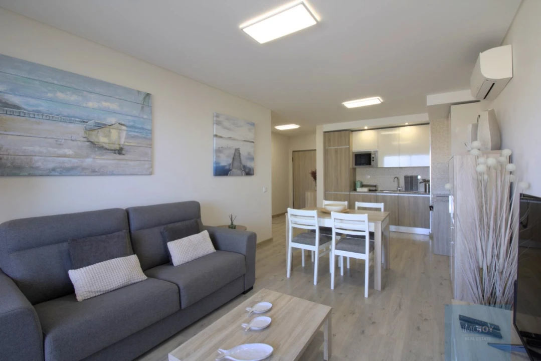 Apartamento T2 para Venda em Portimão Foto 3