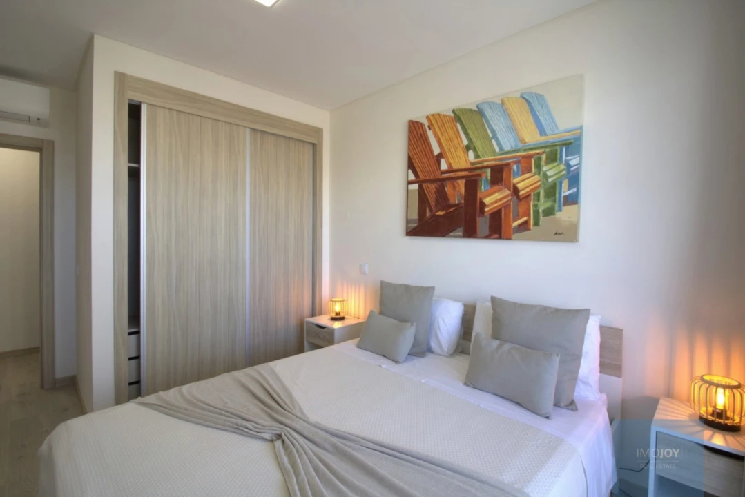 Apartamento T2 para Venda em Portimão Foto 14
