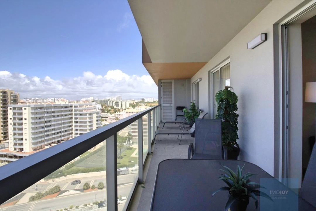 Apartamento T2 para Venda em Portimão Foto 18