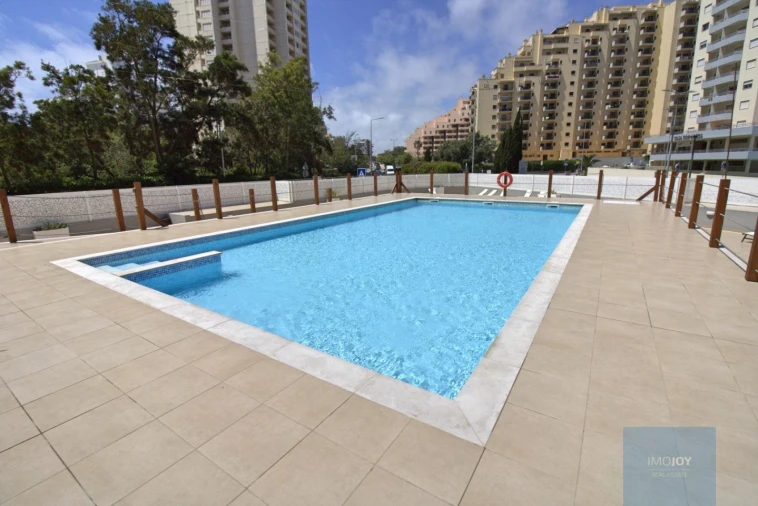Apartamento T2 para Venda em Portimão Foto 28
