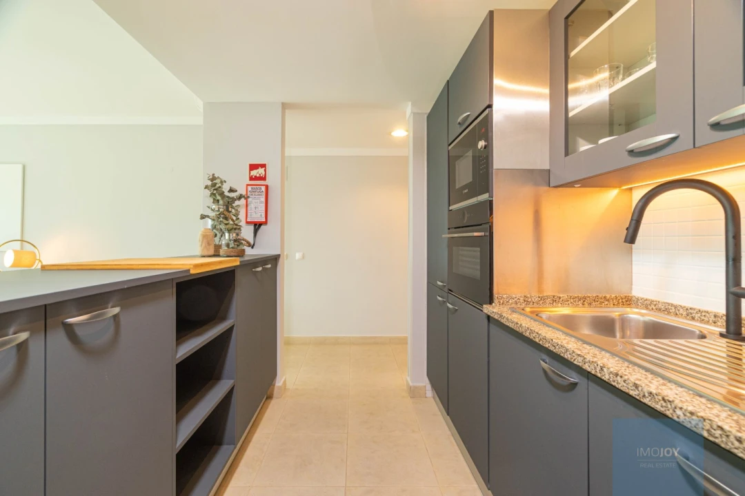Apartamento T1 para Venda em Portimão Foto 12