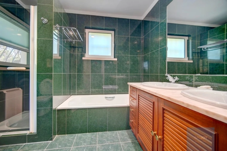 Moradia T5 para Venda em Quinta do Conde Foto 16