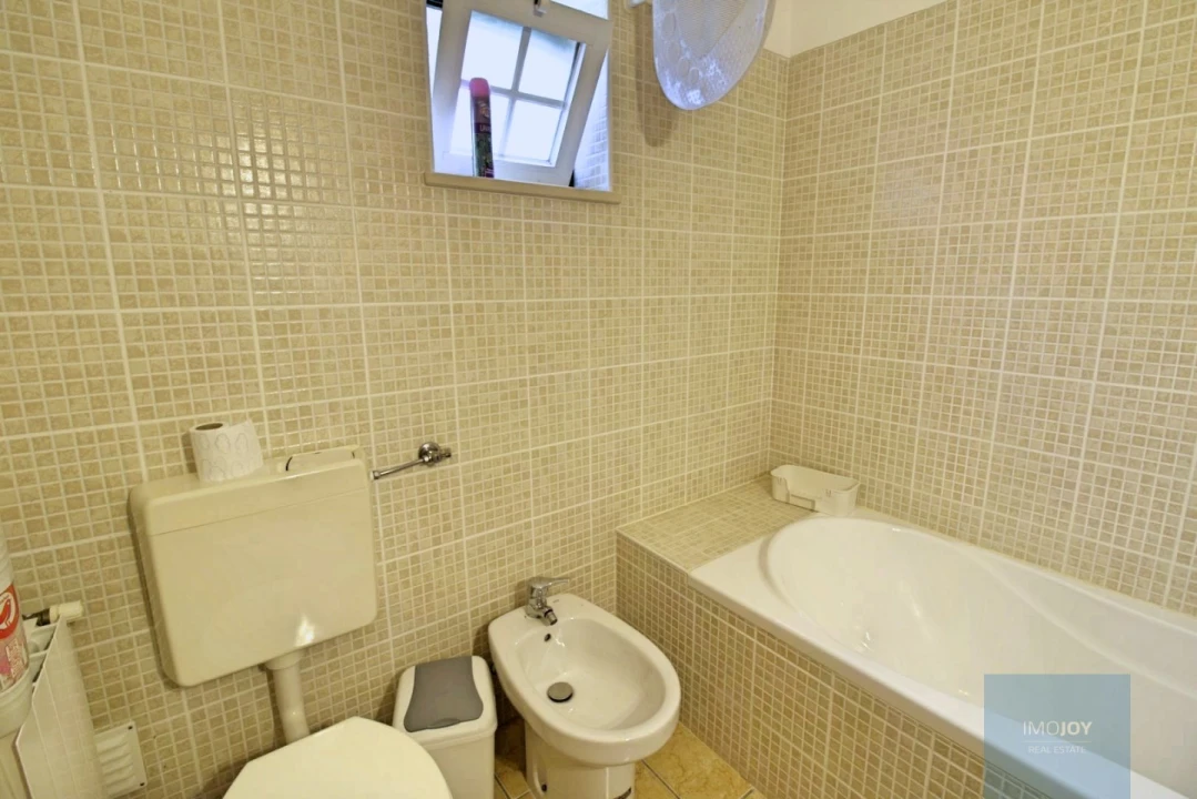 Moradia T5 para Venda em Estômbar e Parchal Foto 82