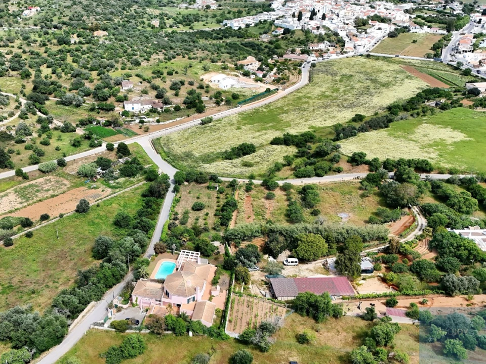 Moradia T5 para Venda em Estômbar e Parchal Foto 91