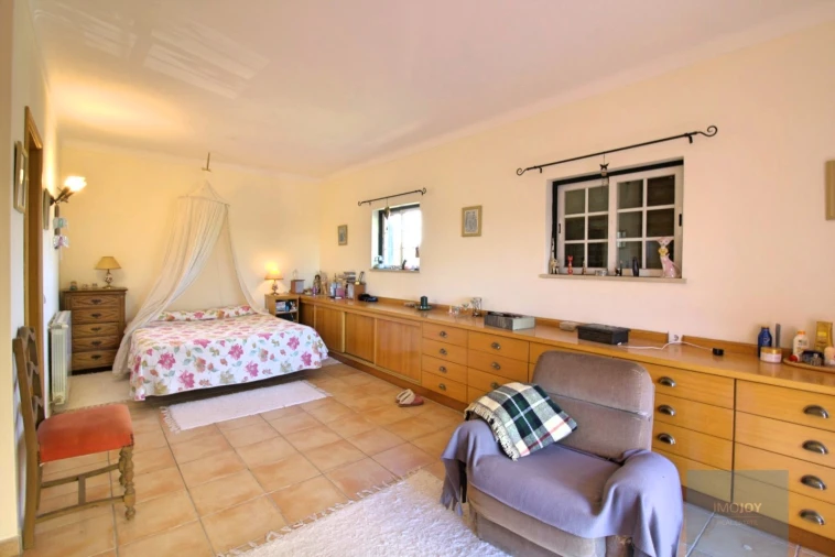 Moradia T5 para Venda em Estômbar e Parchal Foto 29