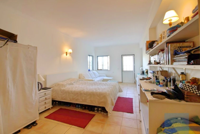 Moradia T5 para Venda em Estômbar e Parchal Foto 34