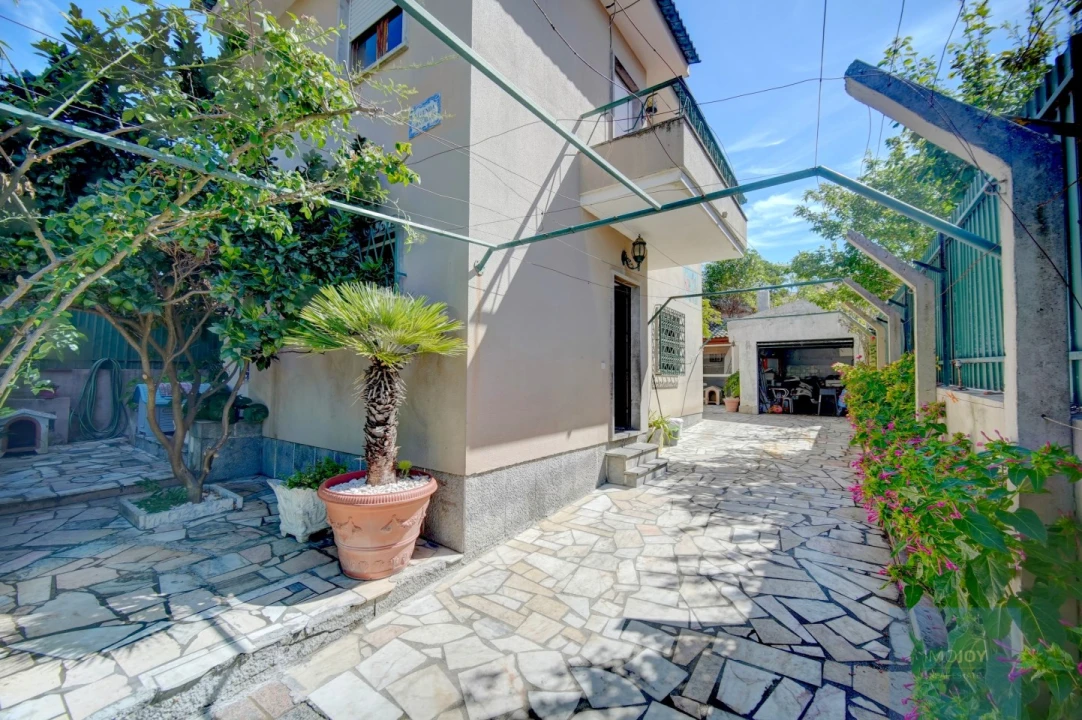 Moradia T4 para Venda em Alcabideche Foto 24