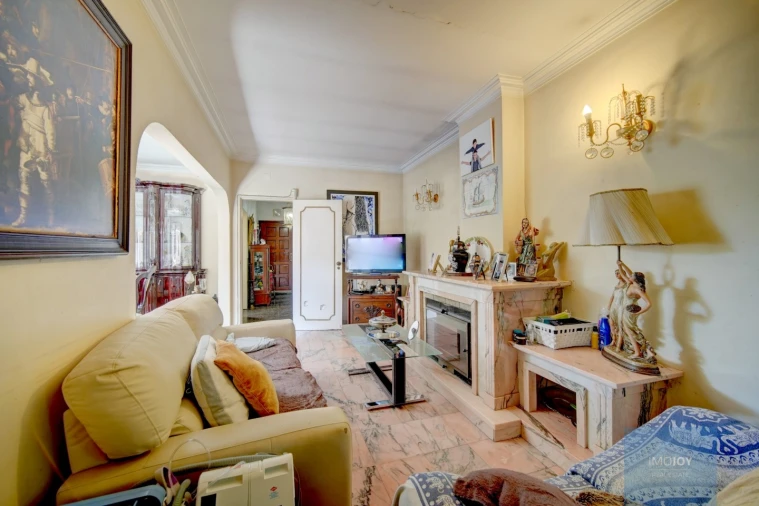 Moradia T4 para Venda em Alcabideche Foto 3