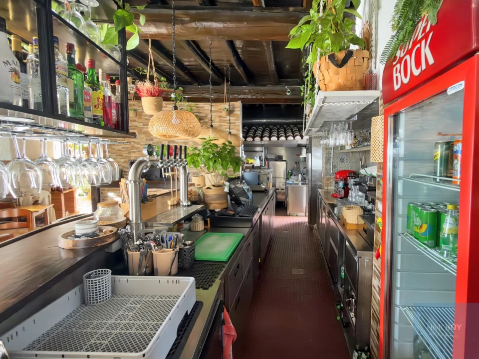 Loja para Arrendamento em Portimão Foto 20