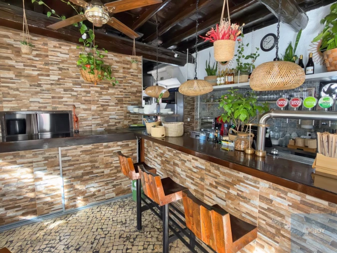 Loja para Arrendamento em Portimão Foto 13