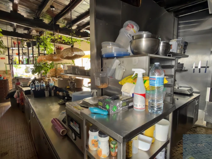 Loja para Arrendamento em Portimão Foto 17