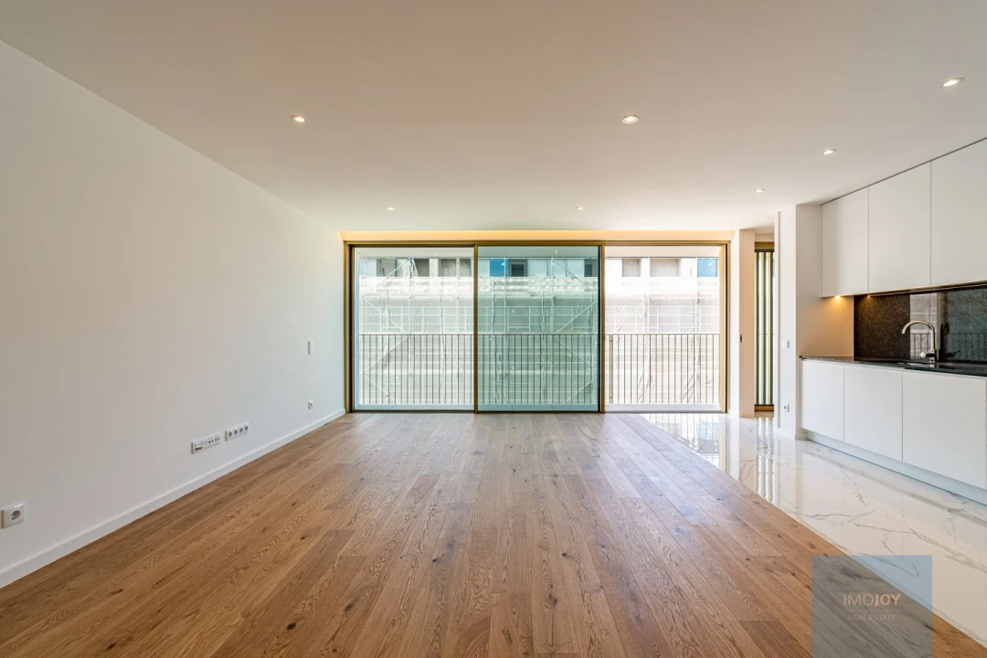 Apartamento T2 para Venda em Canidelo Foto 2