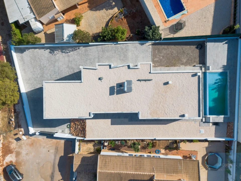 Moradia T3 para Venda em Mexilhoeira Grande Foto 42