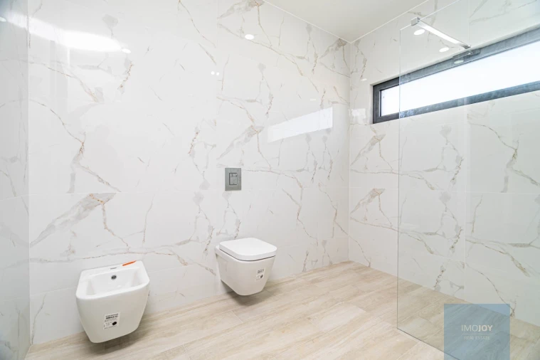 Moradia T3 para Venda em Mexilhoeira Grande Foto 25