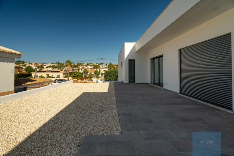 Moradia T3 para Venda em Mexilhoeira Grande Foto 48