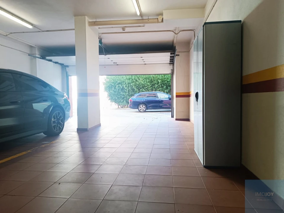 Apartamento T3 para Arrendamento em Carnaxide e Queijas Foto 45