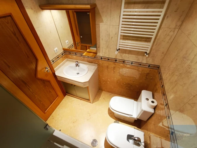 Apartamento T3 para Arrendamento em Carnaxide e Queijas Foto 17