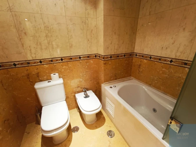 Apartamento T3 para Arrendamento em Carnaxide e Queijas Foto 18