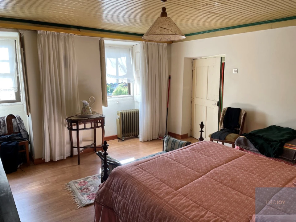 Quinta T4 para Venda em Vila Nova de Foz Côa Foto 23