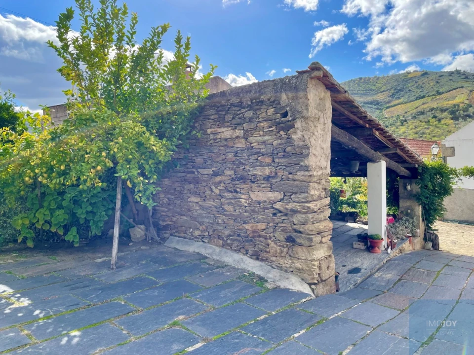 Quinta T4 para Venda em Vila Nova de Foz Côa Foto 45