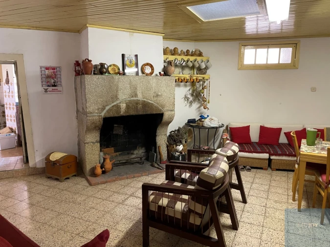 Quinta T4 para Venda em Vila Nova de Foz Côa Foto 10