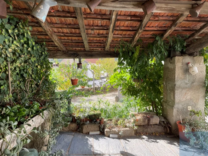 Quinta T4 para Venda em Vila Nova de Foz Côa Foto 43
