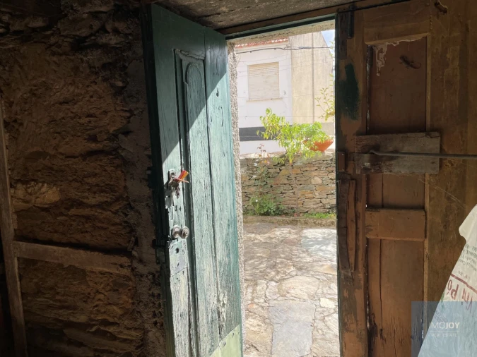 Quinta T4 para Venda em Vila Nova de Foz Côa Foto 58