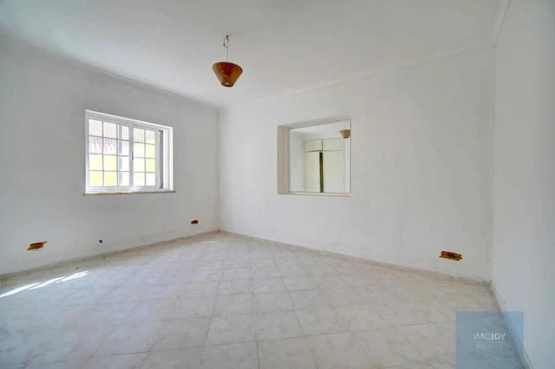 Moradia T5 para Venda em Santa Maria e São Miguel, São Martinho, São Pedro Penaferrim Foto 13