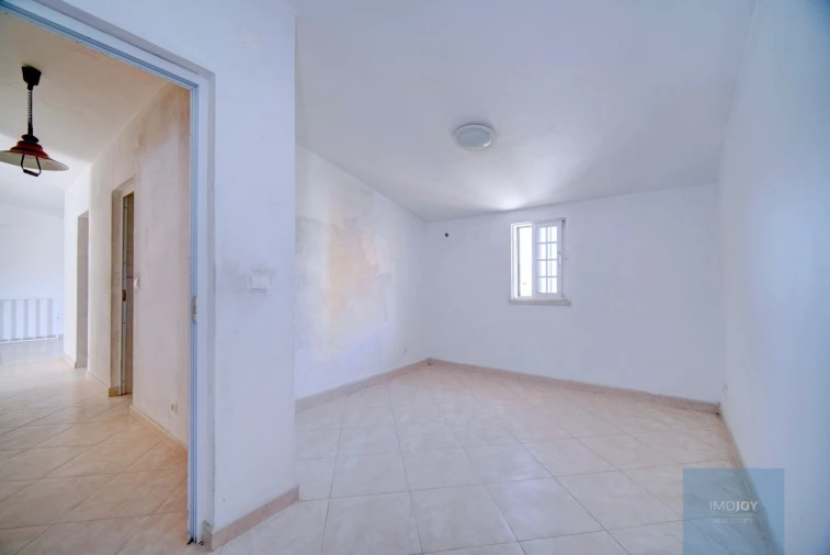 Moradia T5 para Venda em Santa Maria e São Miguel, São Martinho, São Pedro Penaferrim Foto 11