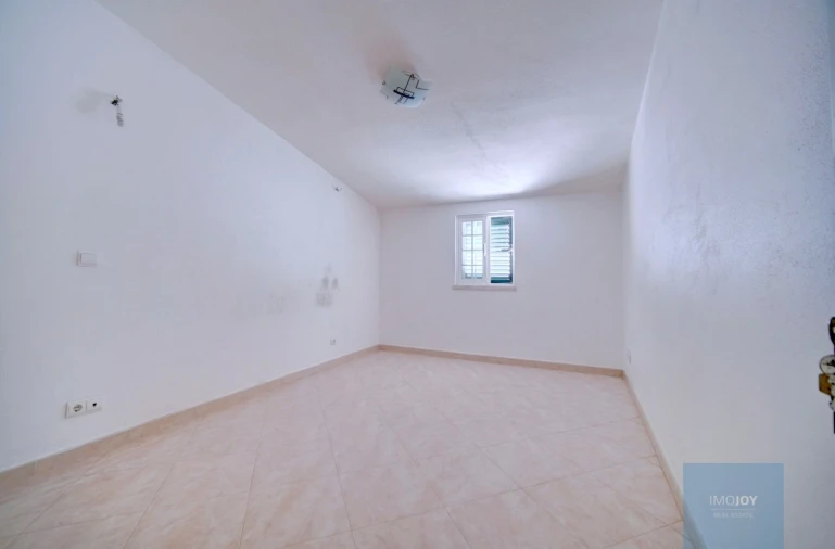 Moradia T5 para Venda em Santa Maria e São Miguel, São Martinho, São Pedro Penaferrim Foto 19