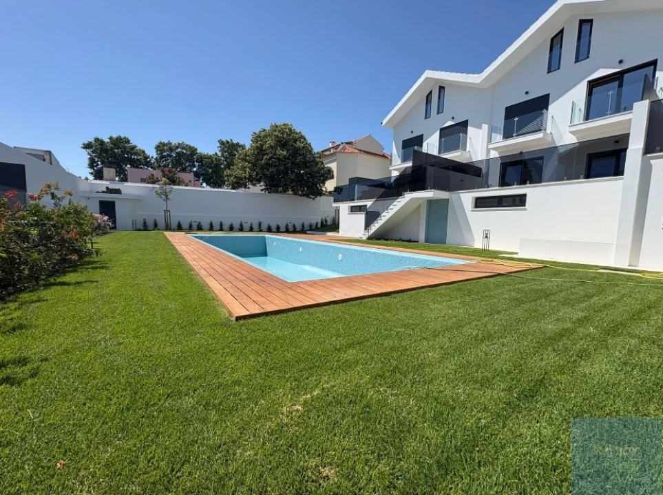 Moradia T4 para Venda em Cascais e Estoril Foto 39