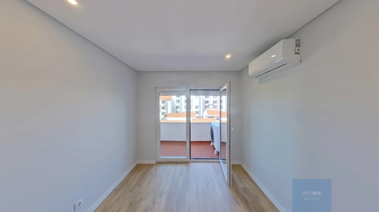 Apartamento T3 para Venda em Cascais e Estoril Foto 12