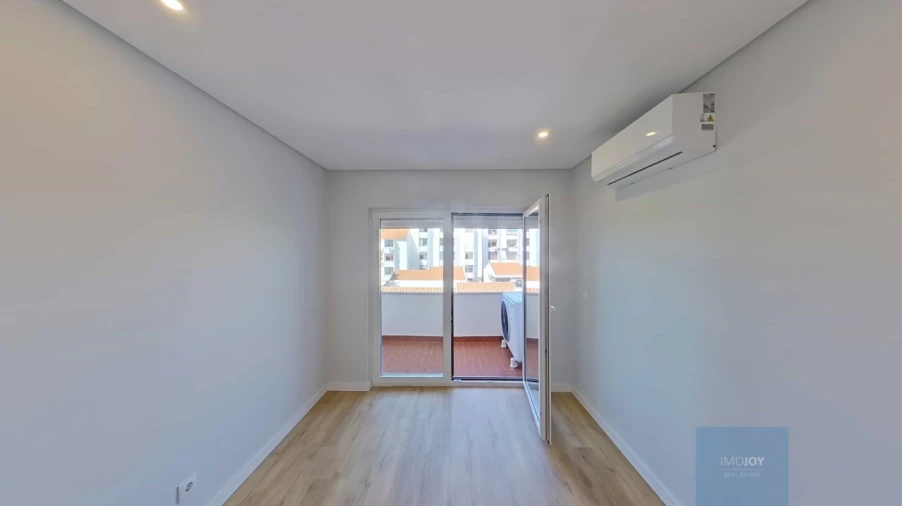 Apartamento T3 para Venda em Cascais e Estoril Foto 12
