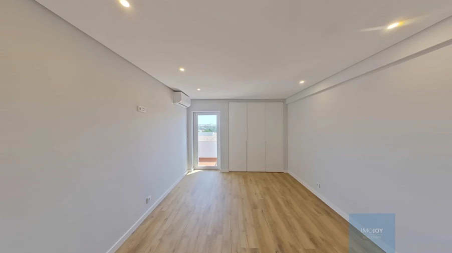 Apartamento T3 para Venda em Cascais e Estoril Foto 31