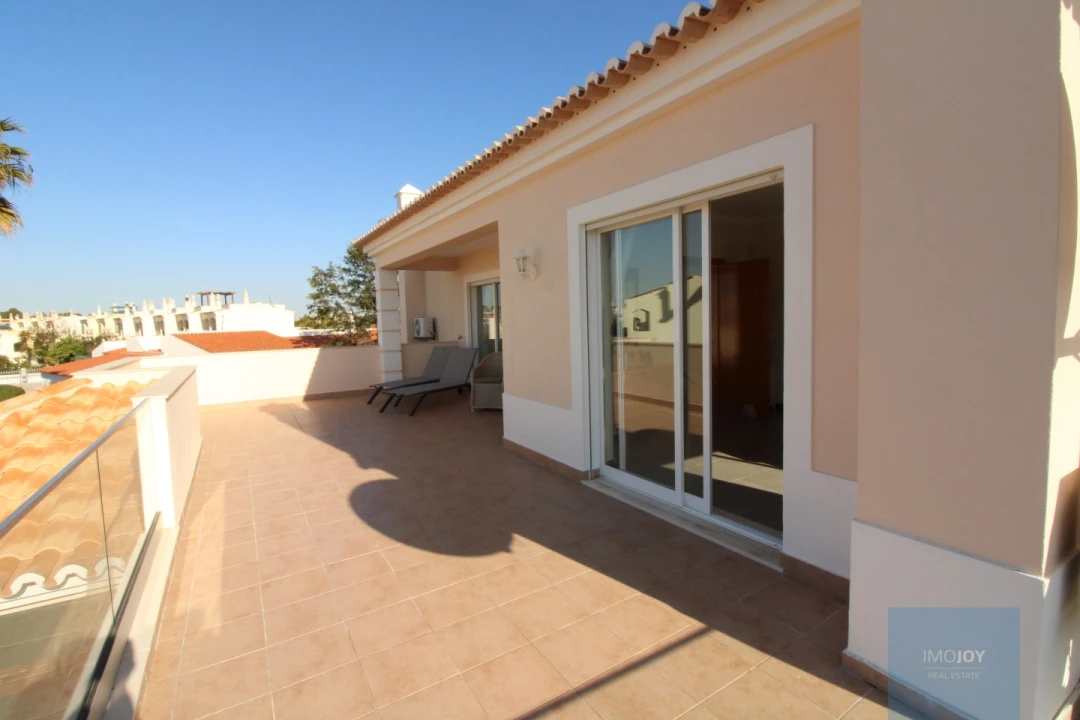 Moradia T4 para Venda em Ferragudo Foto 36