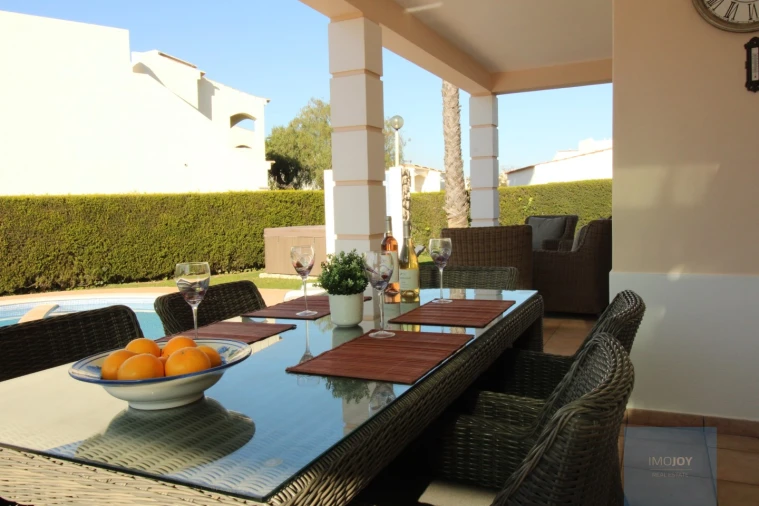 Moradia T4 para Venda em Ferragudo Foto 16