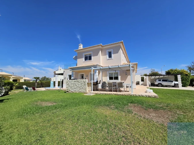 Moradia T4 para Venda em Ferragudo Foto 56