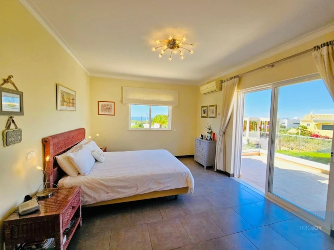 Moradia T4 para Venda em Ferragudo Foto 33