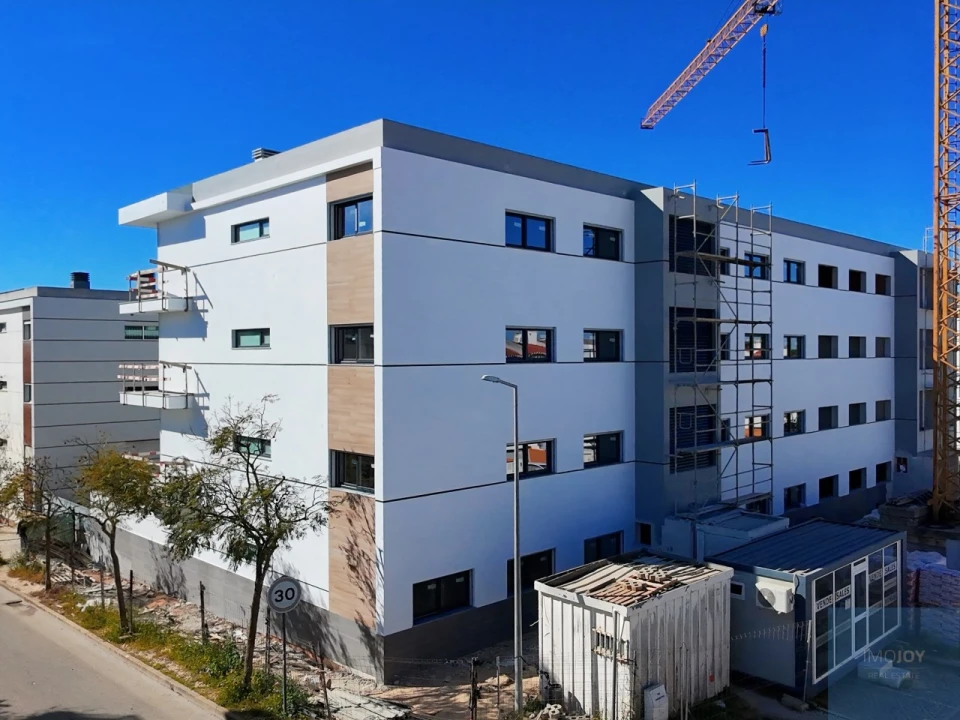 Apartamento T2 para Venda em Portimão Foto 4