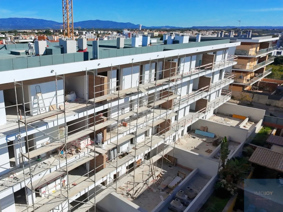 Apartamento T2 para Venda em Portimão Foto 16
