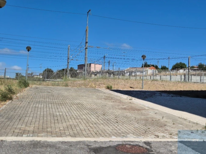 Terreno para Venda em Falagueira-Venda Nova Foto 12