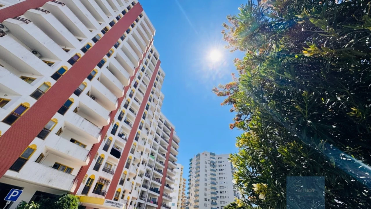 Apartamento T2 para Venda em Portimão Foto 18