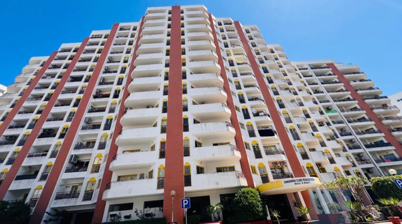 Apartamento T2 para Venda em Portimão Foto 19