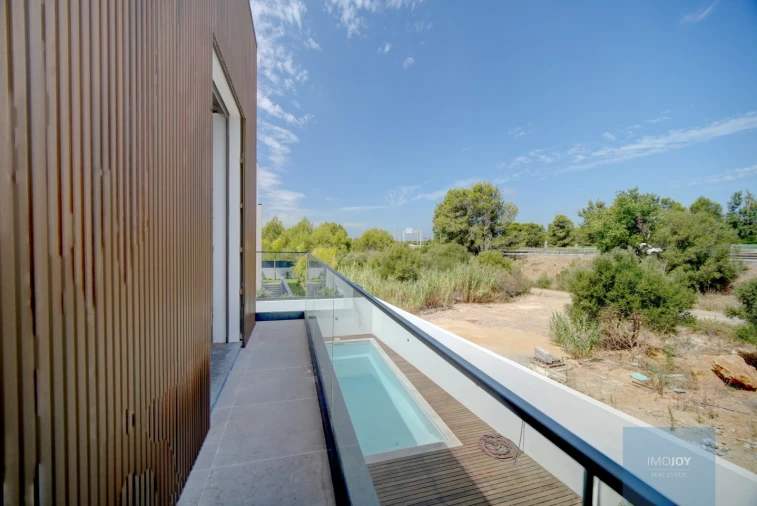 Moradia T4 para Venda em Cascais e Estoril Foto 33