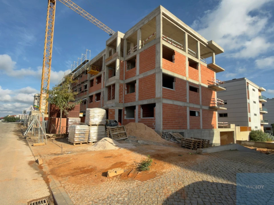 Apartamento T2 para Venda em Portimão Foto 7