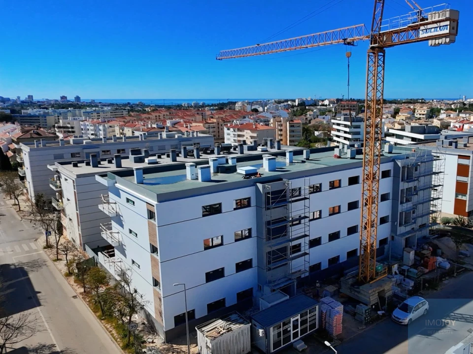 Apartamento T2 para Venda em Portimão Foto 28