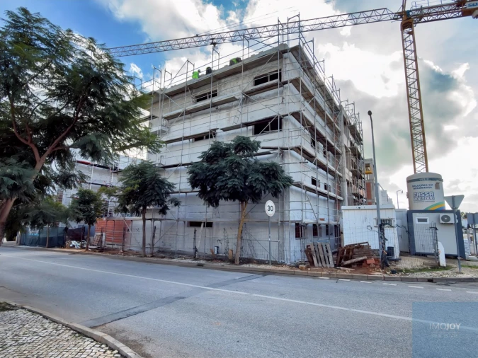 Apartamento T2 para Venda em Portimão Foto 11