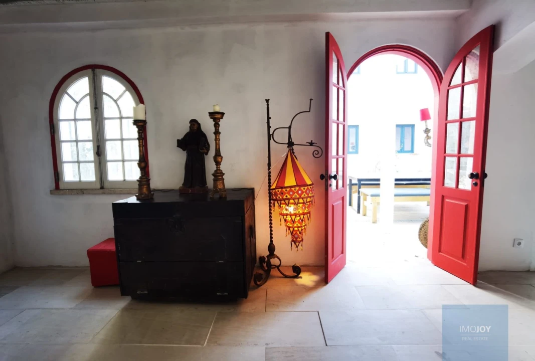 Moradia T8 para Venda em Costa da Caparica Foto 9