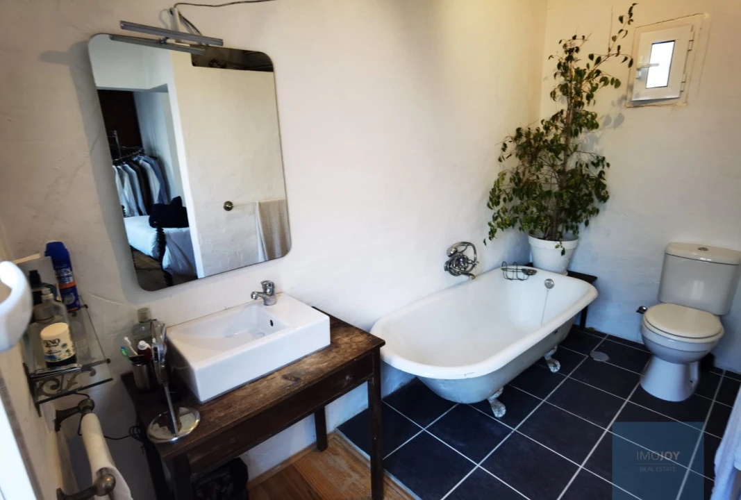 Moradia T8 para Venda em Costa da Caparica Foto 16