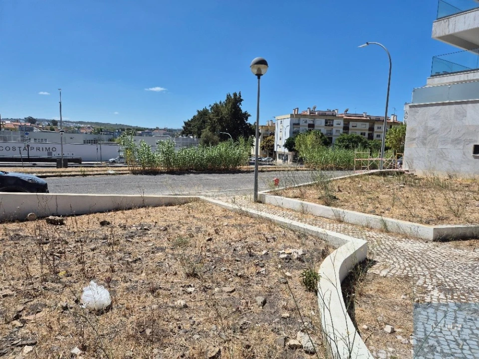 Terreno para Venda em Venteira Foto 9